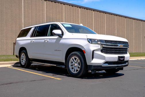 Summit White 2024 Chevrolet Suburban LT