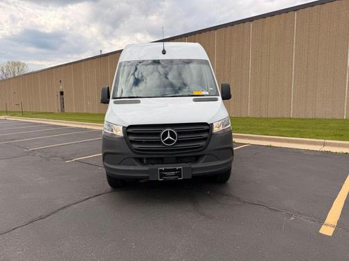 Gray White 2024 Mercedes-Benz Sprinter 2500 Standard Roof