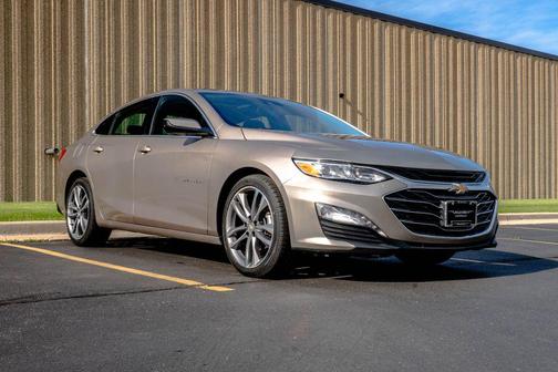 Gray 2024 Chevrolet Malibu FWD 2LT