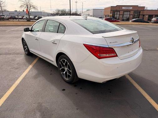 2016 Buick LaCrosse Sport Touring