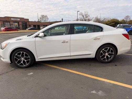 2016 Buick LaCrosse Sport Touring