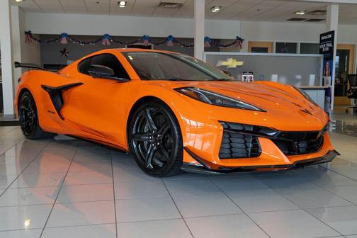 Amplify Orange Tintcoat 2024 Chevrolet Corvette Z06