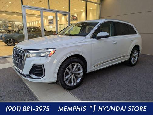 2025 Audi Q7 45 Premium Plus