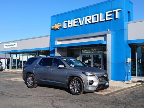 2023 Chevrolet Traverse Premier