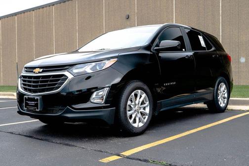 Mosaic Black Metallic 2020 Chevrolet Equinox LS