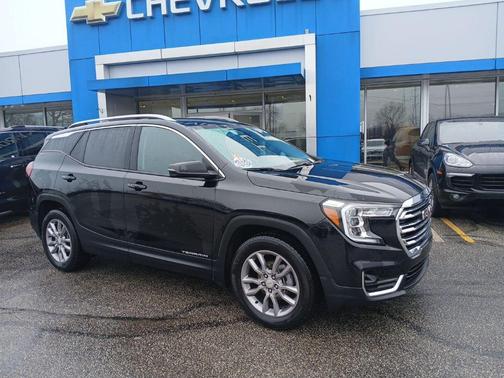 2024 GMC Terrain SLT