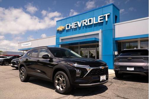 2025 Chevrolet Trax LT