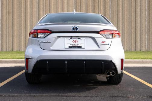 2024 Toyota Corolla Hybrid SE