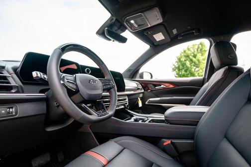 Mosaic Black Metallic 2026 Chevrolet Traverse RS