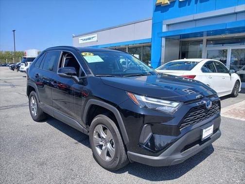 2022 Toyota RAV4 Hybrid XLE