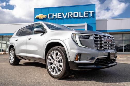 2024 GMC Acadia Denali