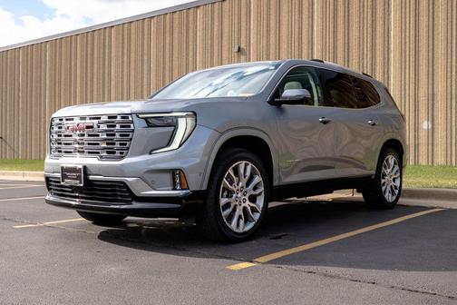 2024 GMC Acadia Denali