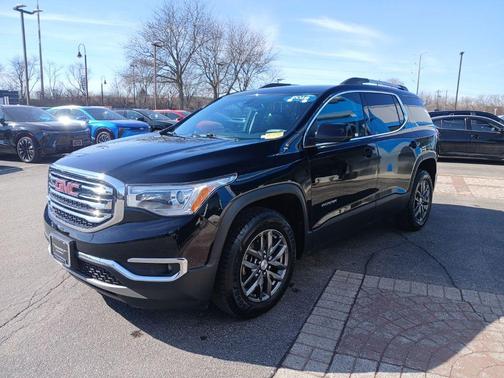 2018 GMC Acadia SLT-1