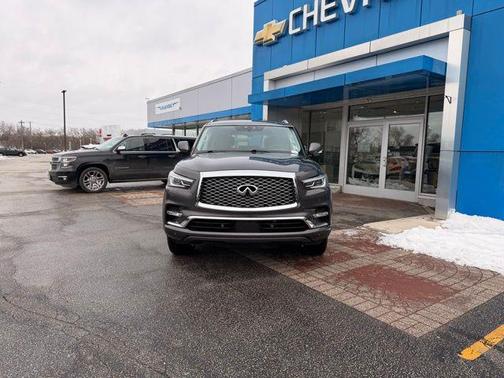 2024 INFINITI QX80 Luxe