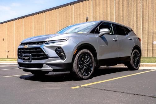 Sterling Gray Metallic 2025 Chevrolet Blazer 2LT