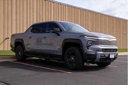 2025 Chevrolet Silverado EV LT