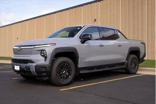 2025 Chevrolet Silverado EV LT