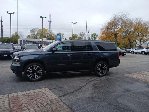 2020 Chevrolet Suburban Premier