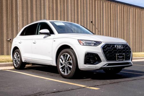 2024 Audi Q5 45 S line Premium Plus