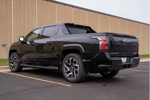 2025 Chevrolet Silverado EV RST