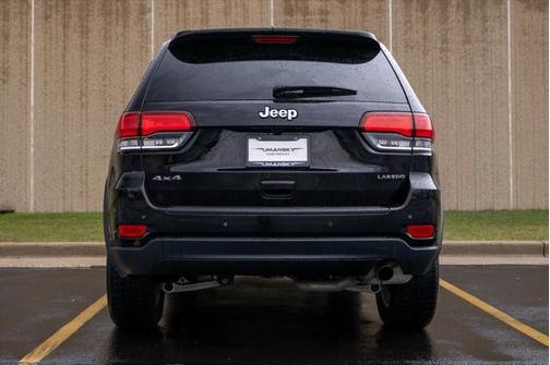 2022 Jeep Grand Cherokee Laredo