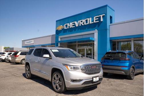 2019 GMC Acadia Denali