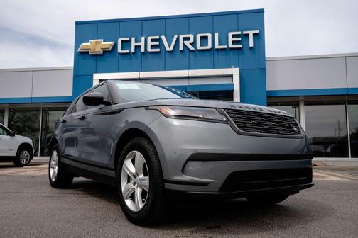 Arroios Gray Metallic 2025 Land Rover Range Rover Velar P250 S