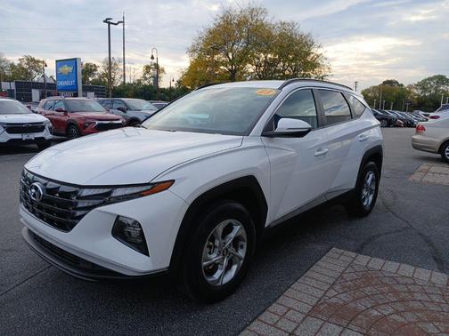 2023 Hyundai TUCSON SEL