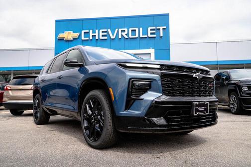 Lakeshore Blue Metallic 2026 Chevrolet Traverse RS