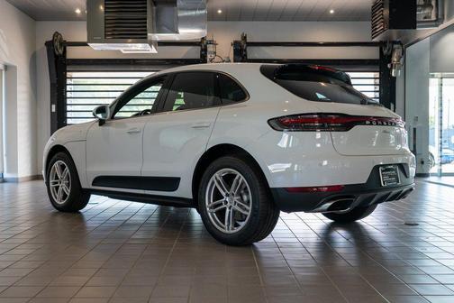 2019 Porsche Macan Base