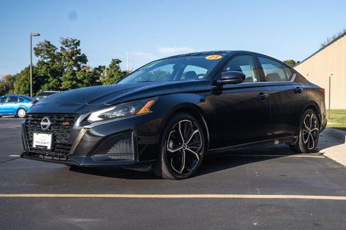 2023 Nissan Altima SR FWD