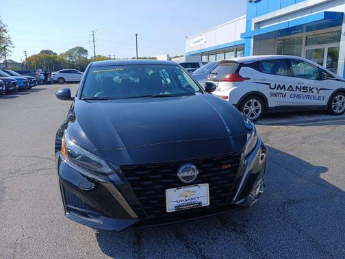 2023 Nissan Altima SR FWD