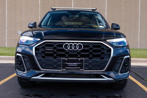 Mythos Black Metallic 2024 Audi Q5 45 S line Premium Plus