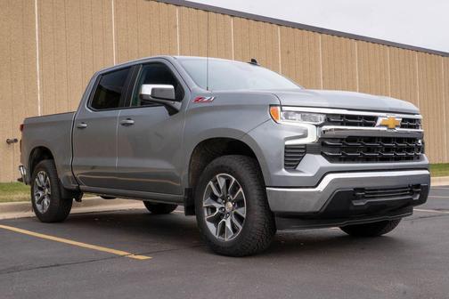 Sterling Gray Metallic 2026 Chevrolet Silverado 1500 LT