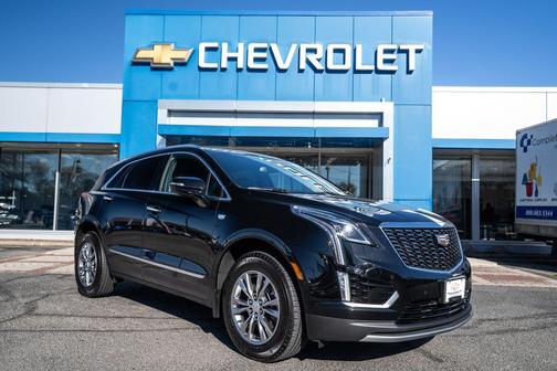 2022 Cadillac XT5 Premium Luxury