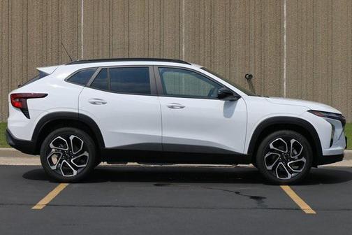 2025 Chevrolet Trax FWD 2RS