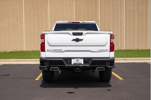 2025 Chevrolet Silverado 1500 Custom Trail Boss