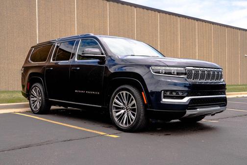 Midnight Sky 2024 Jeep Grand Wagoneer L Series III 4x4