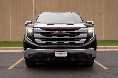 2024 GMC Sierra 1500 SLE