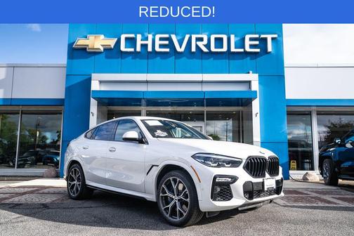 2021 BMW X6 M50i