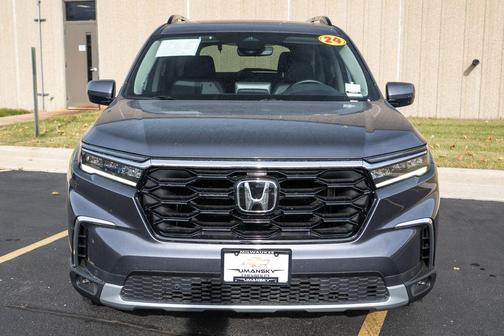 2024 Honda Pilot Touring 8-Passenger