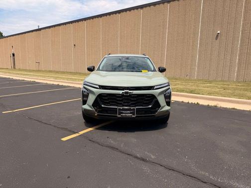 Cacti Green 2025 Chevrolet Trax FWD ACTIV
