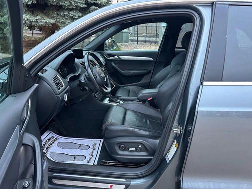 2016 Audi Q3 2.0T Premium Plus