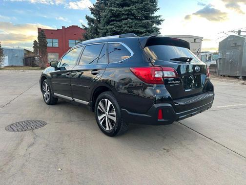 2019 Subaru Outback 2.5i Touring