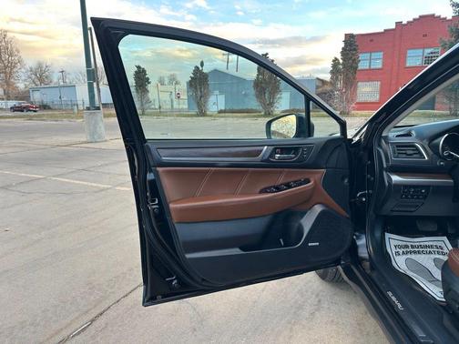 2019 Subaru Outback 2.5i Touring