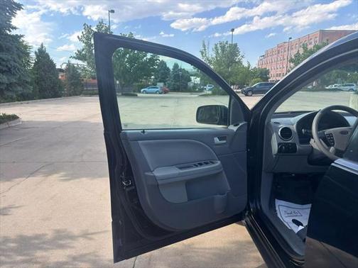 2005 Ford Freestyle SE
