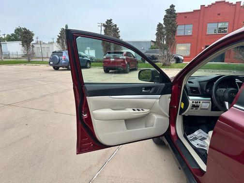 2011 Subaru Outback 2.5i
