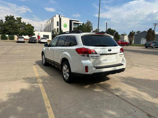 2011 Subaru Outback 2.5 i Limited