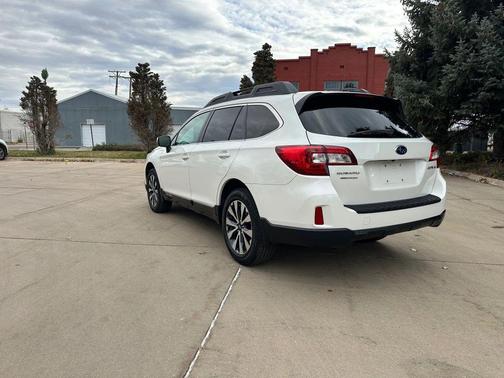 2015 Subaru Outback 2.5i Limited