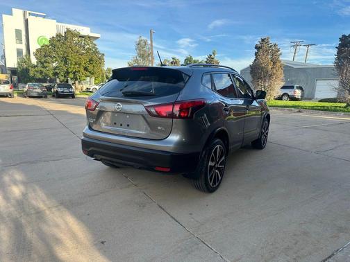 2017 Nissan Rogue Sport SL